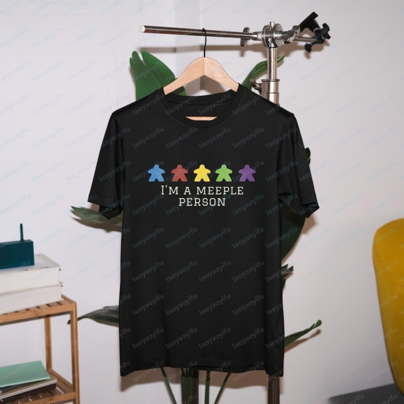 Board Game Catan - เสื้อยืดลายกราฟิกเกมกระดาน I'm A Meeple Person Funny