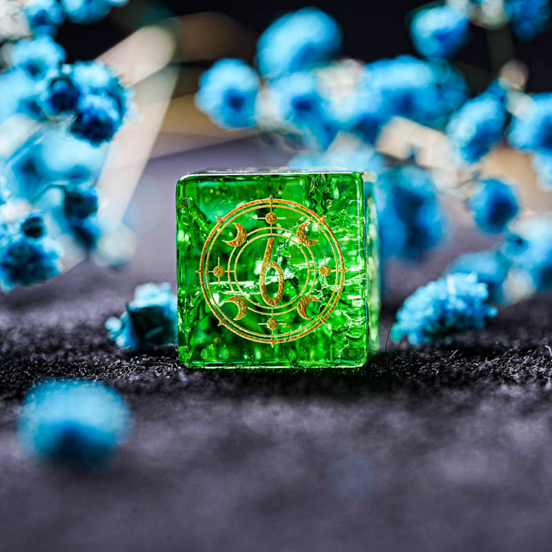 แก้วสีเขียว D & D ชุดลูกเต๋าทำ - Board Game Logo บทวิจารณ์และราคา