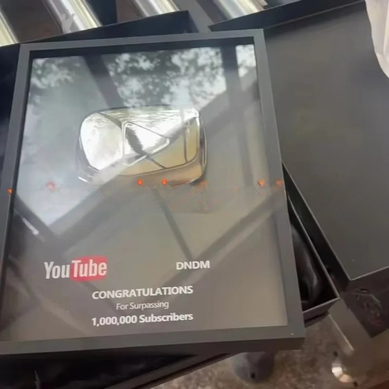 โลโก้ปุ่มเกม YouTube และ Bilib - Board Game Logo บทวิจารณ์และราคา